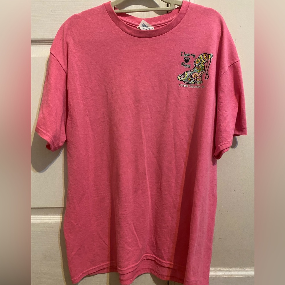 Delta Apparel T-shirt